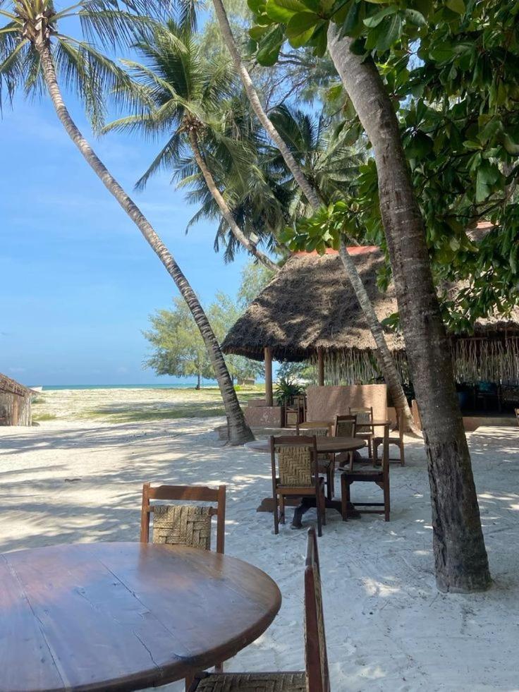 Tiwi Beach Resort & Spa Mombasa Eksteriør bilde