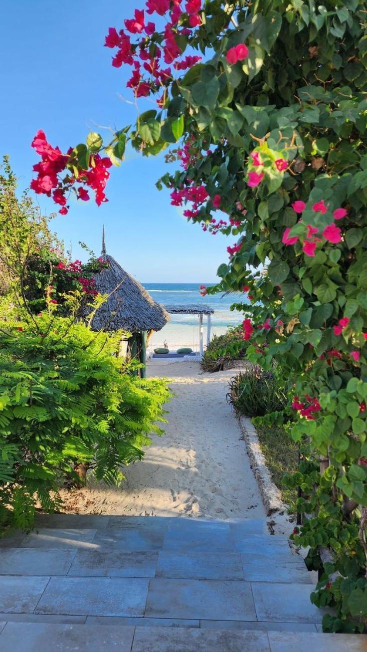Tiwi Beach Resort & Spa Mombasa Eksteriør bilde